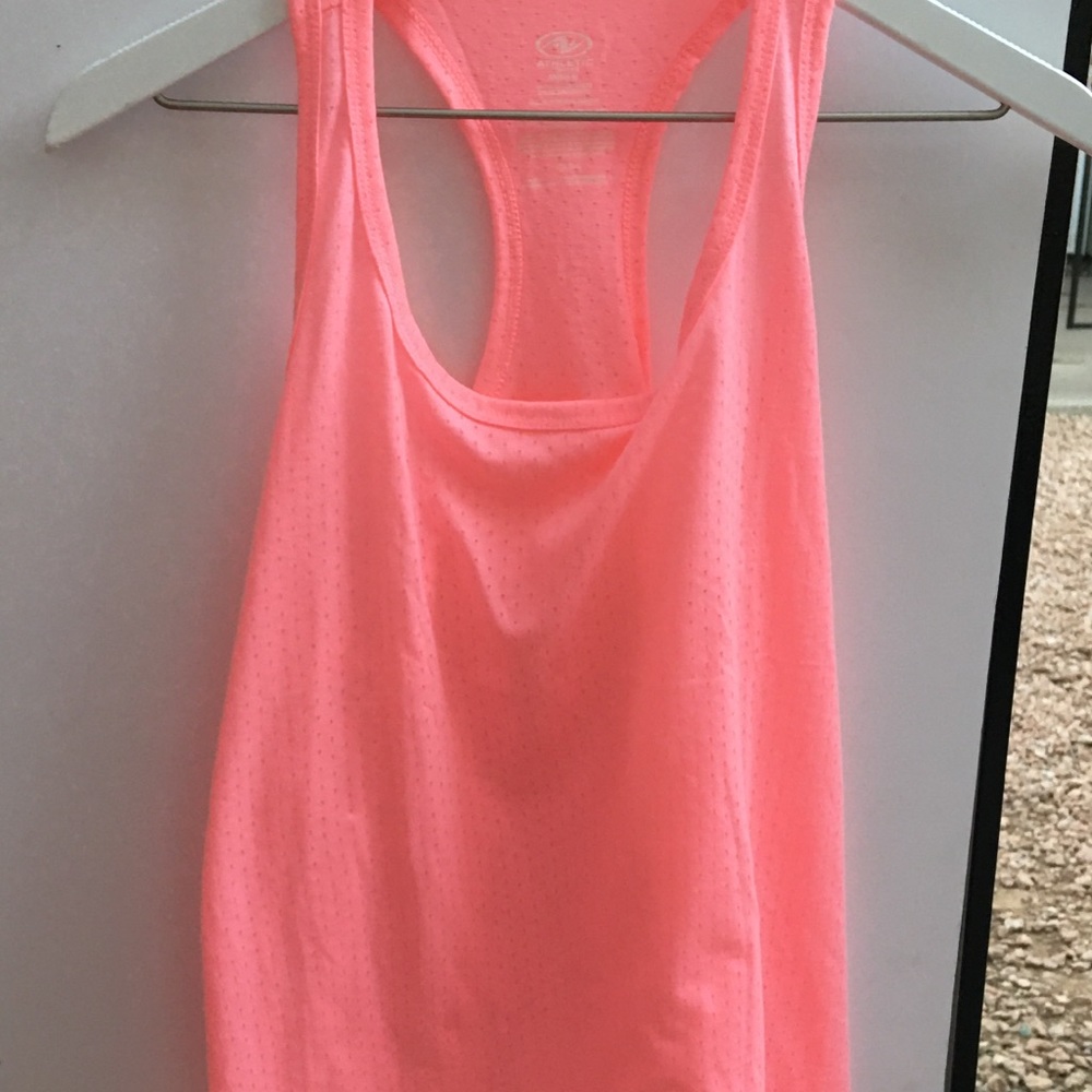 Athletic works gym tank new, without tags